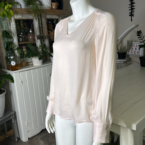 MAISON D’AMELIE XS BRAND NEW WITH TAGS, BLUSH, PINK BLOUSE NWT - Picture 3 of 12